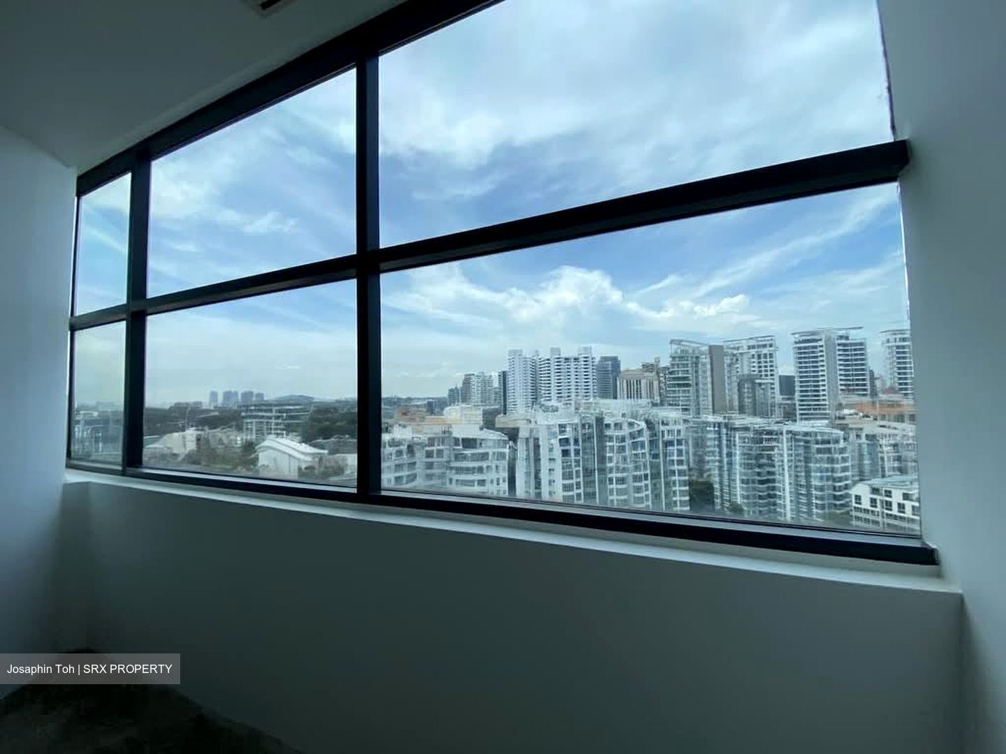 Valley Point (D10), Office #566879701